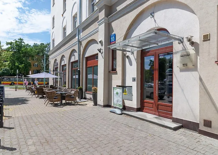 Rent like home - Plac Inwalidów 10