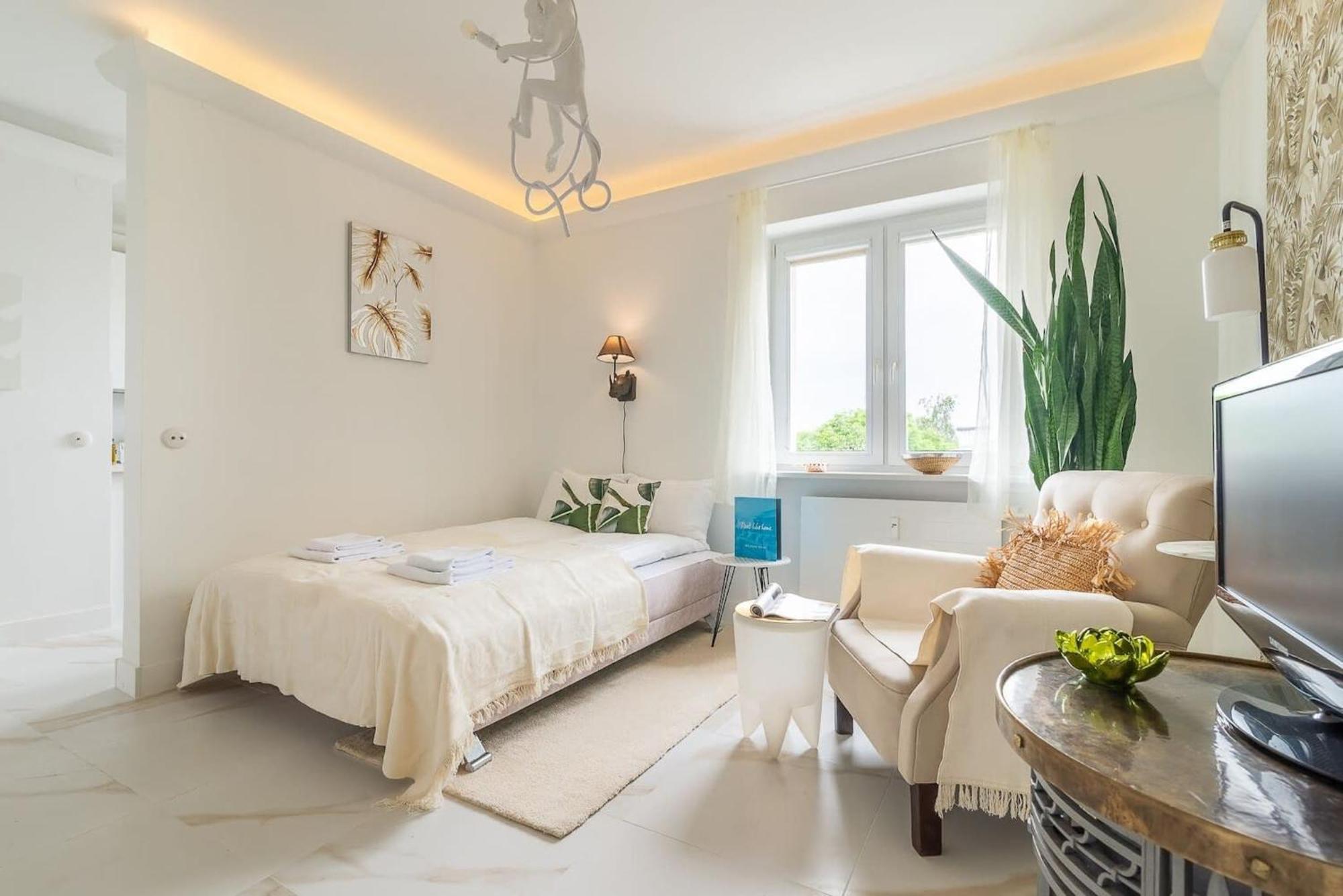 Apartment Plac Inwalidow 10 - Aesthetic By Renters
